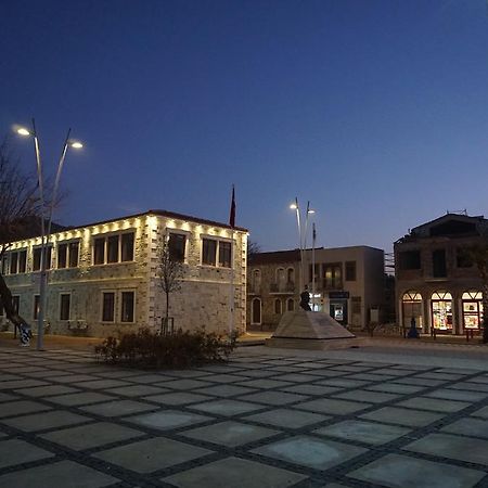Villa Fokai Hotel Yenifoca Buitenkant foto