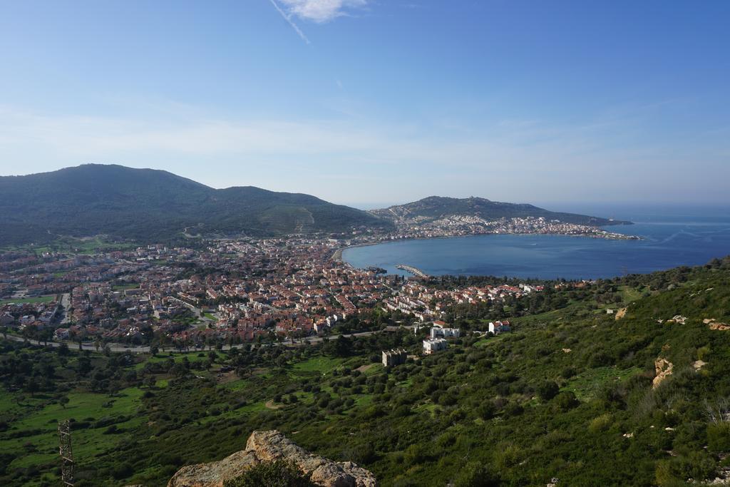 Villa Fokai Hotel Yenifoca Buitenkant foto
