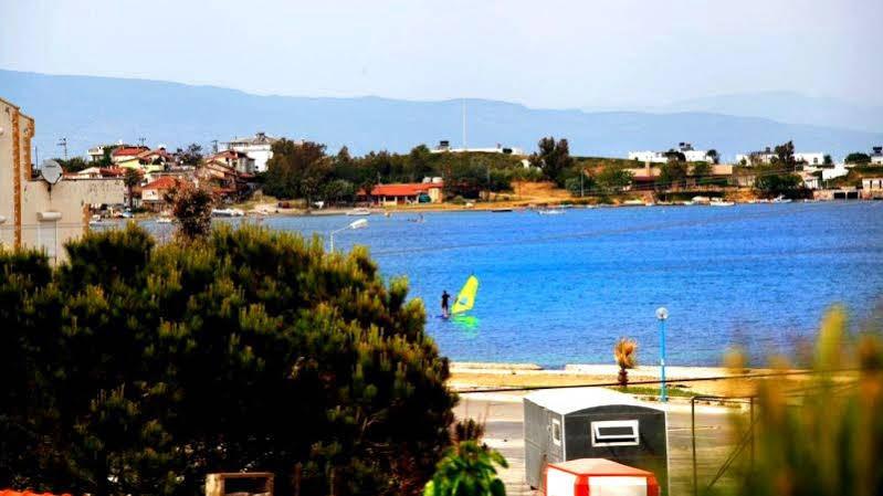 Villa Fokai Hotel Yenifoca Buitenkant foto
